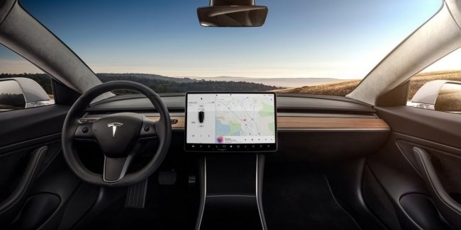 Для любителей повозиться в гараже Tesla выпустила руководство для Model 3