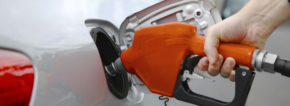 Розничные сети АЗС скорректировали цены на топливо
