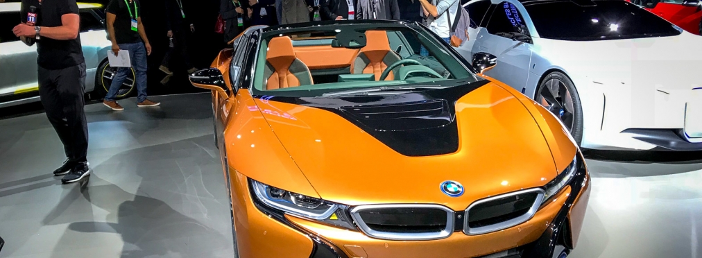 BMW в Лос-Анджелесе: крутой седан и гибридный родстер