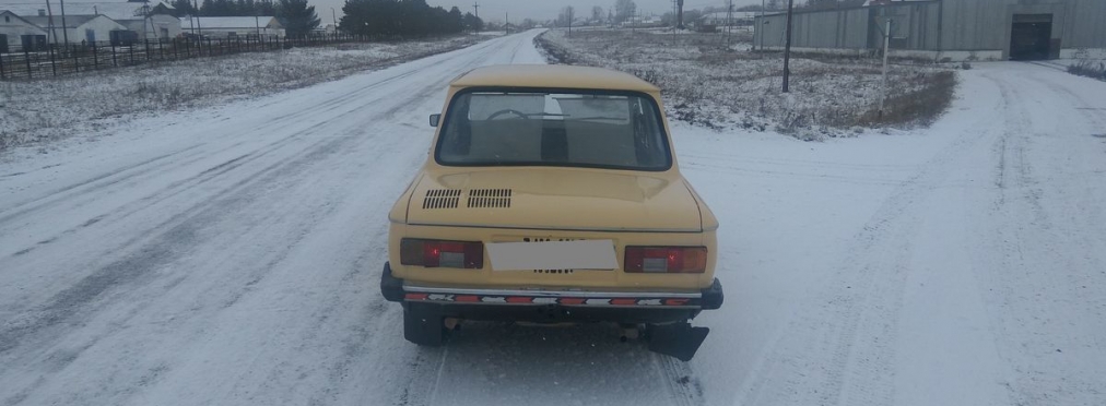 Лайфхак «по-украински»: как очистить дорогу от снега с помощью «Запорожца»