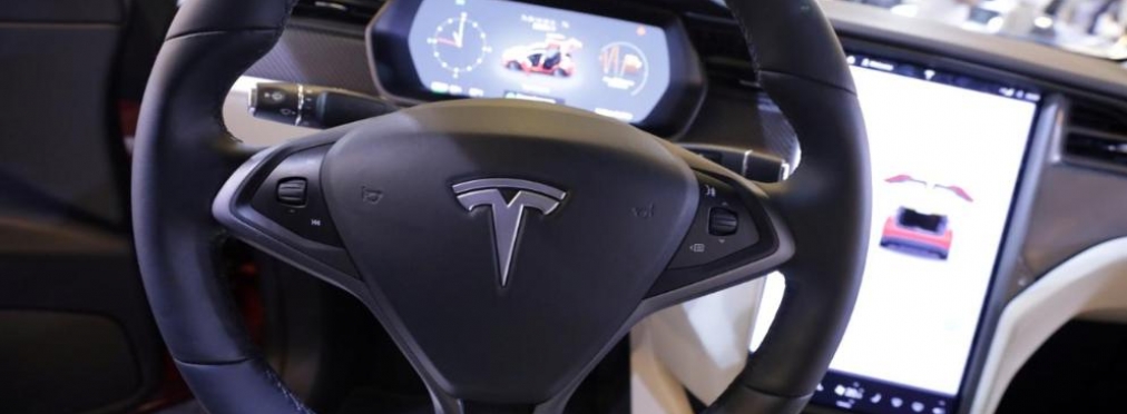 Электрокары Tesla смогут «блеять» как коза