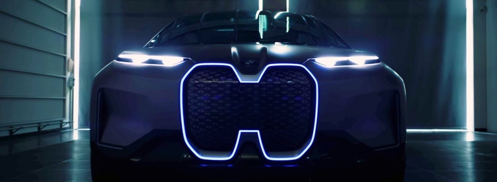 BMW показала тизер электрокара из 2021 года
