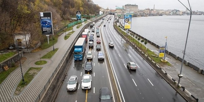 В Украине начали внедрять 10-летнюю гарантию на ремонт дорог