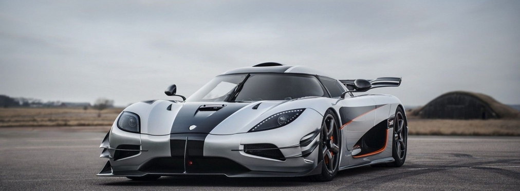 Владельцы суперкаров Koenigsegg собрались на слет