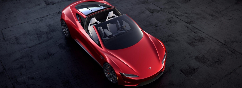 Tesla Roadster засветился на видео