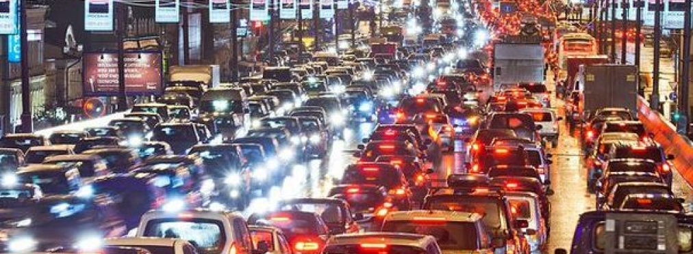 Жители Киева требуют «освободить» город от автомобилей