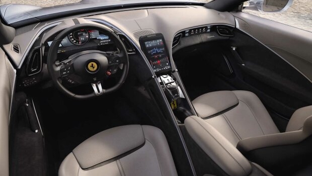 Ferrari показала новый спорткар без дверных ручек
