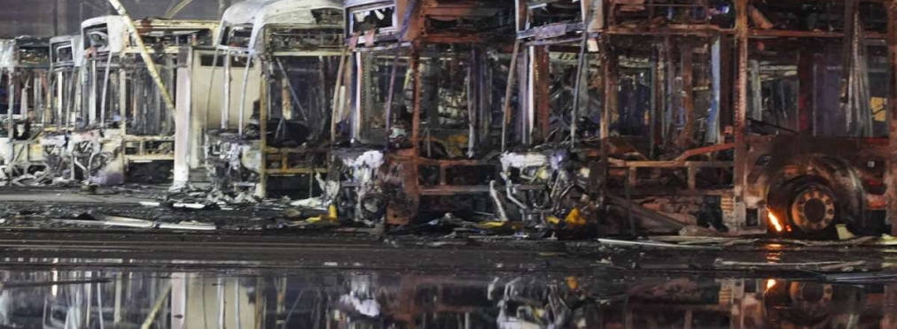 В Германии сгорел музей раритетных автобусов