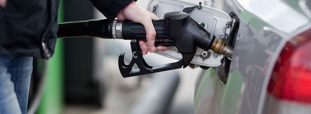 Автомобильный газ продолжает дешеветь: сколько стоит топливо в Украине?