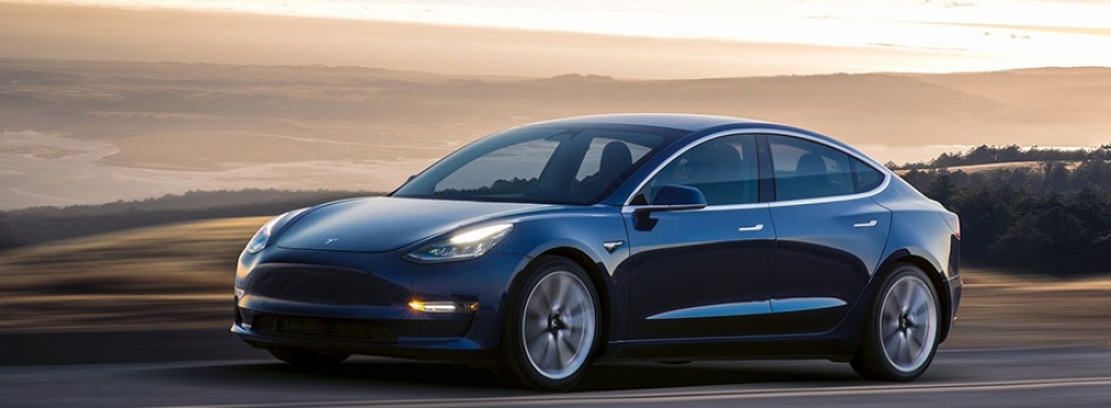 Tesla Model 3 превзошел заявленную максимальную скорость
