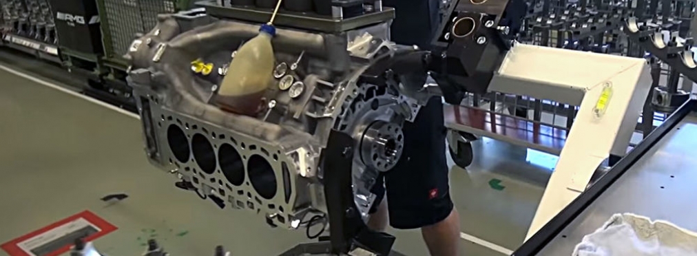 Как делают двигатели V8 AMG