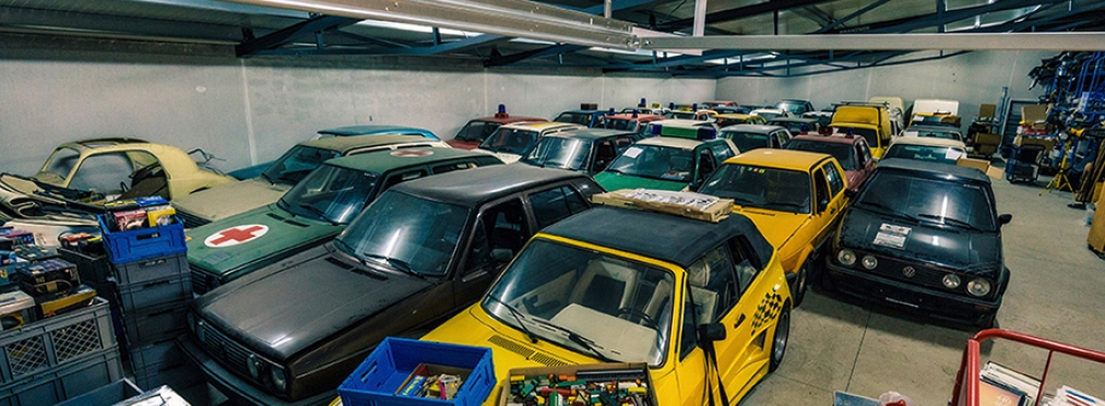 Трубочист собрал коллекцию из 114 экземпляров VW Golf