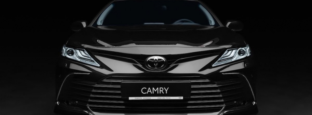 В Украине стартуют продажи обновленной Toyota Camry