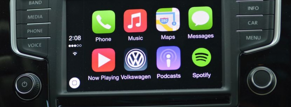 BMW будет брать деньги за Apple CarPlay