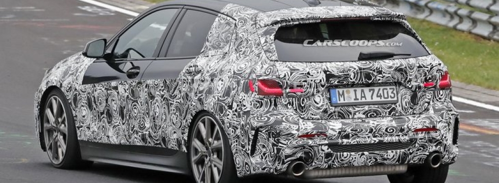 Фотошпионы рассекретили интерьер новой BMW 1 Series