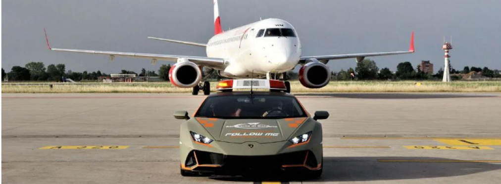 Lamborghini Huracan Evo «устроился» на работу в аэропорт