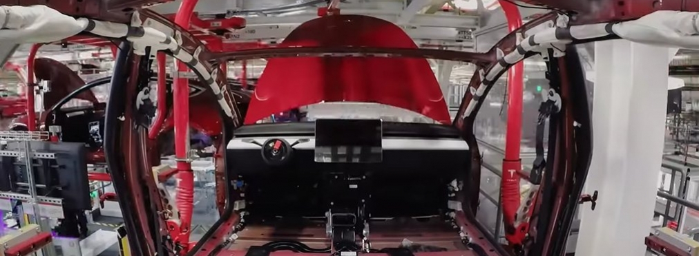 Tesla показала процесс сборки Model 3 на видео