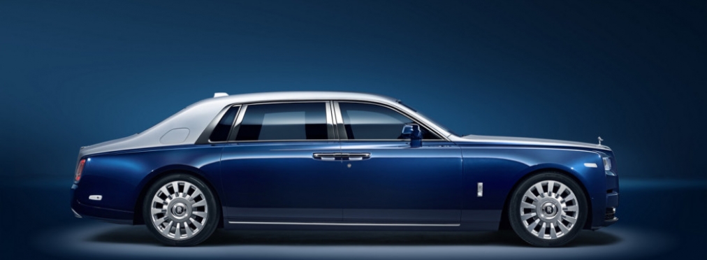 Rolls-Royce дал возможность пассажирам Phantom уединиться