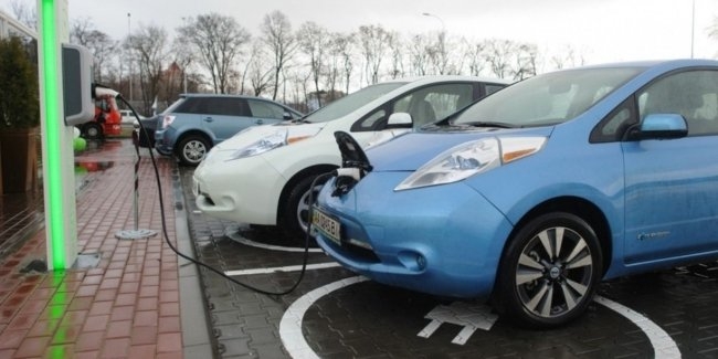 Украина и Молдова создадут «зеленый коридор» для электромобилей