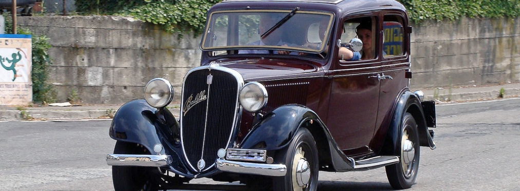 Украинец решил восстановить автомобиль 1932 года выпуска