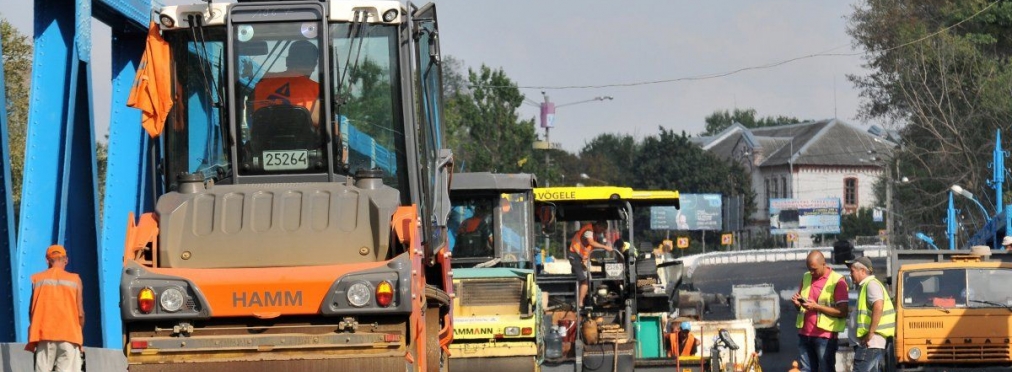 Украинцы предпочитают работать в дорожной сфере? В «Укравтодоре» рассказали об успехе программы «Дороги и работа»