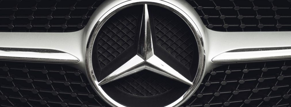 В Киеве замечен Mercedes с «дикими» номерами