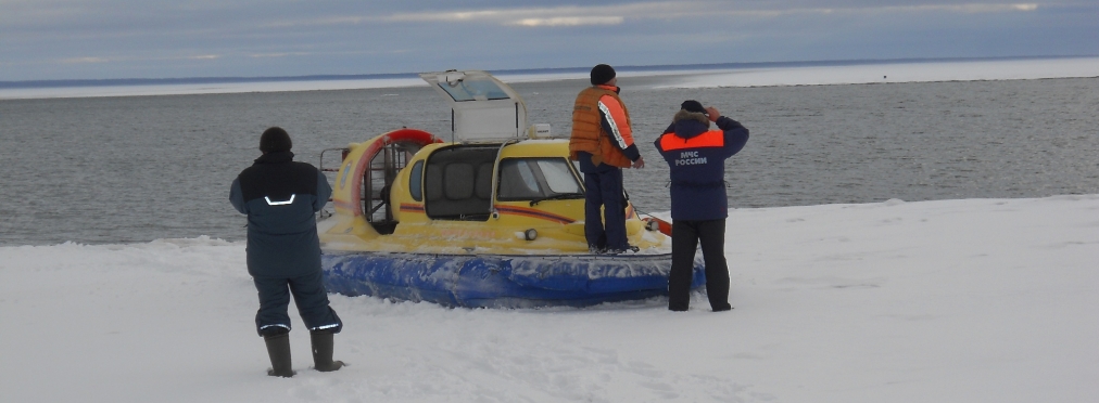 UAZ Hunter ушел на глубину в Обском море