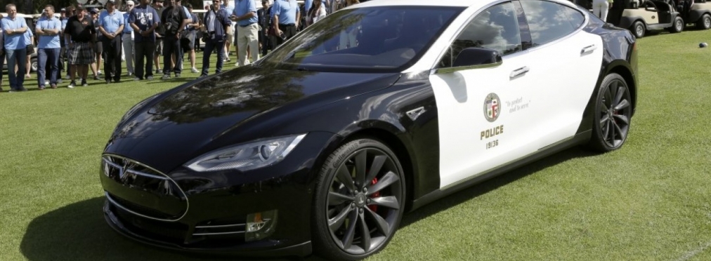 Копы «пересядут» на Tesla Model S