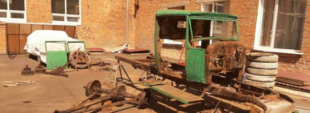 В Украине взялись за восстановление легендарного грузовика (фото)