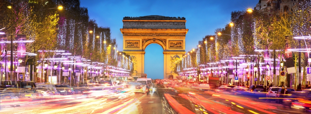 В Париже запретили ездить на машинах