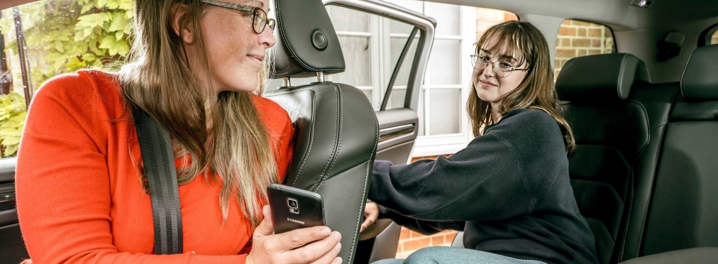 Skoda придумала таксометр для родителей, подвозящих детей