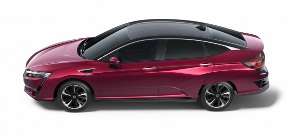 Honda выпустит сразу две новые модификации седана Clarity