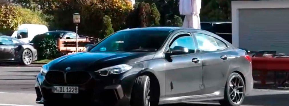 BMW M235i Gran Coupe проходит тесты на Нюрбургринге