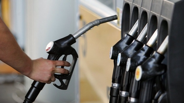 Цена на бензин в Украине снизится