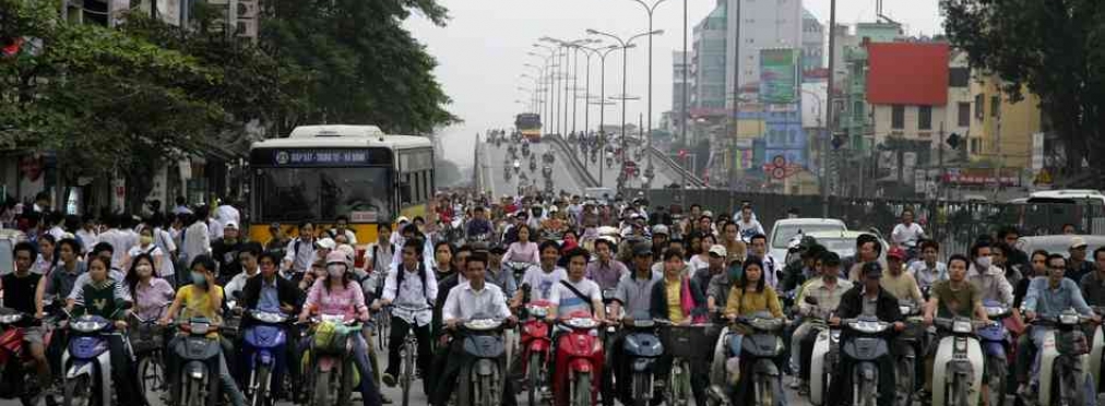 Во Вьетнаме хотят запретить скутеры и мотоциклы