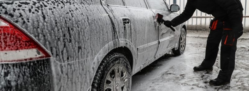 Почему не стоит мыть автомобиль зимой