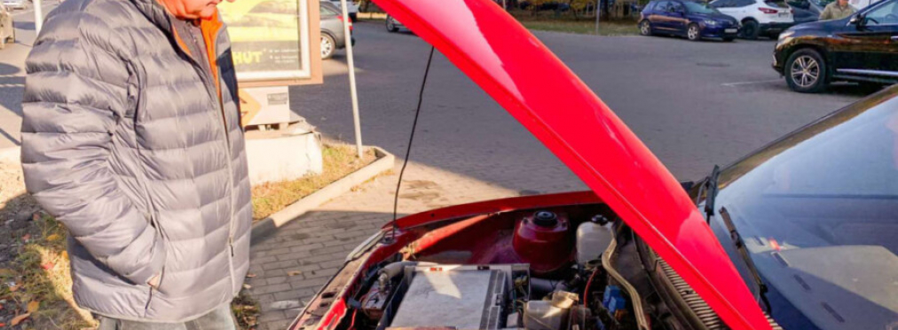 Украинец своими руками сделал электромобиль на базе старого Opel Kadett 