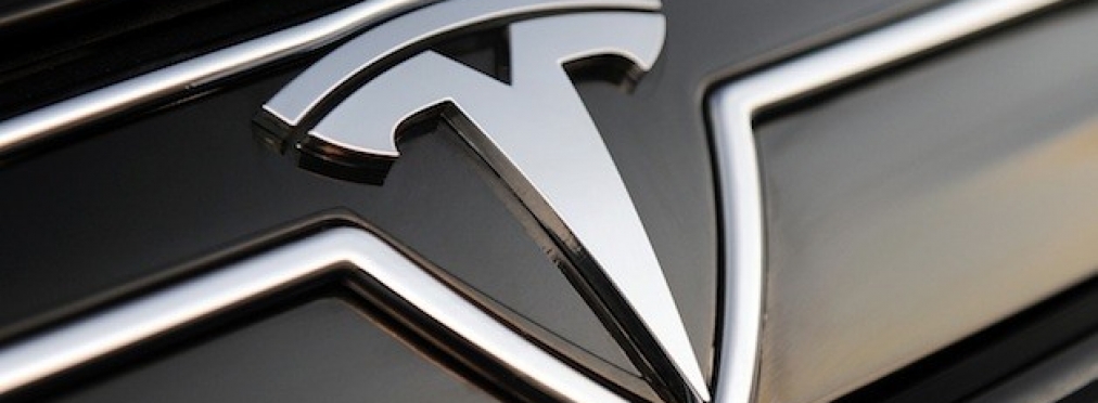 Tesla выпустила «самую быструю машину в мире»