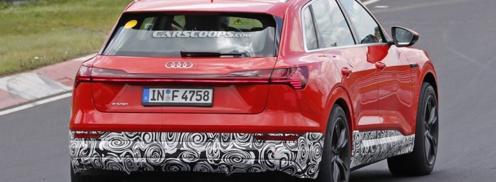 Спортивный электромобиль Audi засекли на тестах в Нюрбургринге