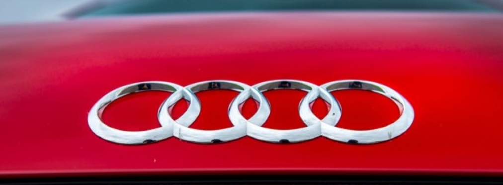 Обновленный Audi TT колесит по Нюрбургрингу
