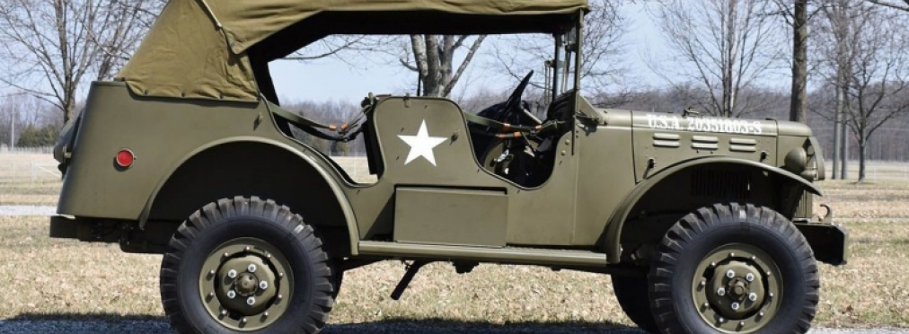 Два легендарных военных автомобиля из США пустят с молотка