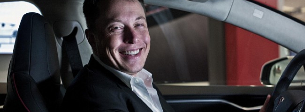 Глава Tesla «решил разогнать» Model S и Model X