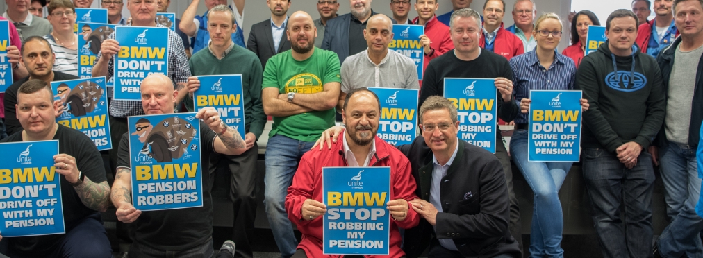 Рабочие завода BMW впервые устроили забастовку
