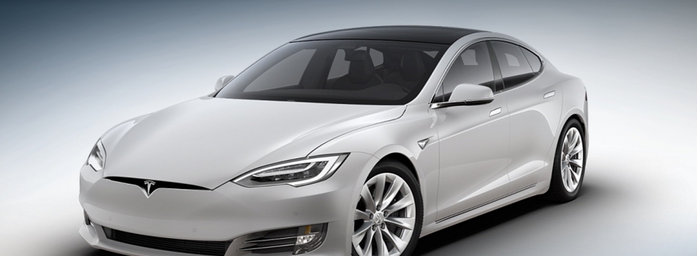 Впервые в истории Tesla Model S станет бензиновым автомобилем