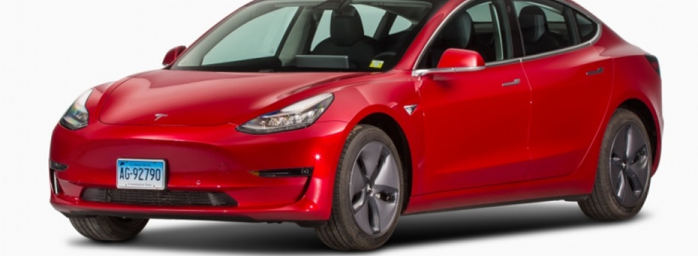 Американцы «в пух и прах» разнесли Tesla Model 3