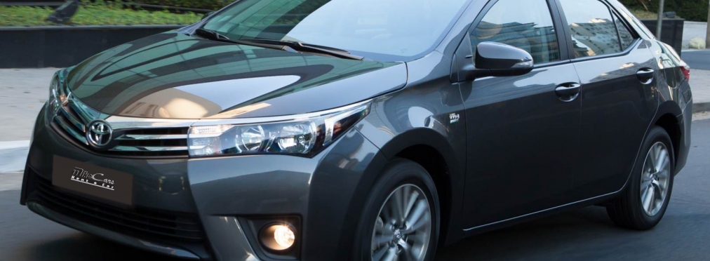 Пополнение семейства Toyota: компания презентует рестайлинговую Corolla