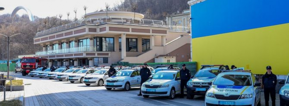 Украинскую полицию «пересадят» с «Приусов» на другие автомобили