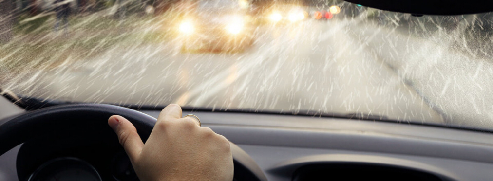 Какие системы безопасности в автомобиле не работают в плохую погоду