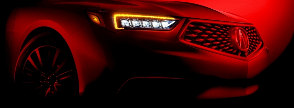 Acura приоткрыла рестайлинговый седан TLX