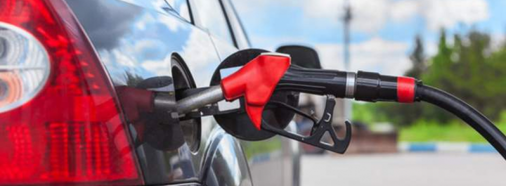 В Украине отменили акциз и снизили НДС на бензин и ДТ